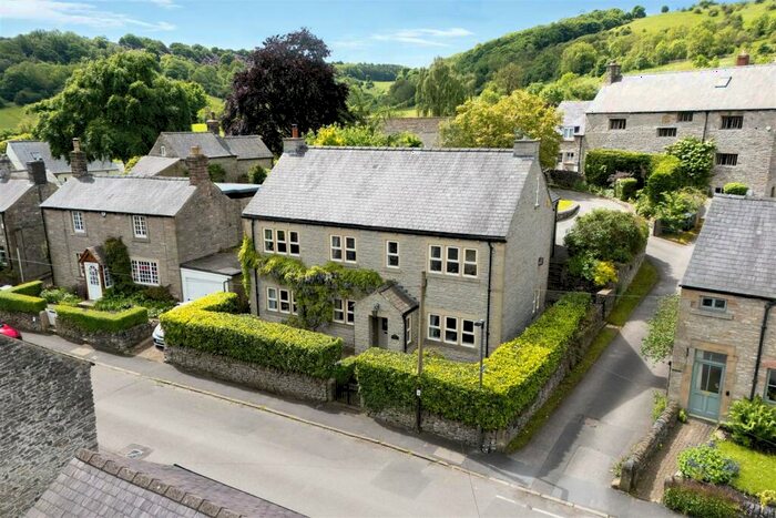 6 Bedroom Detached House For Sale In Holmelea Croft, Main Street, Calver, S32