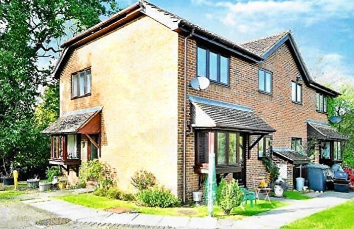 1 Bedroom Terraced House To Rent In Bedroom Terraced House In Cranleigh, GU6