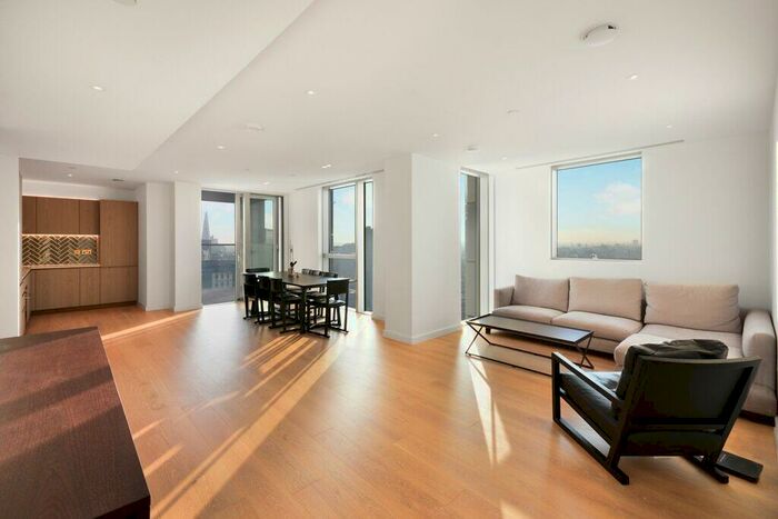 2 Bedroom Apartment To Rent In Atlas Building, EC1V