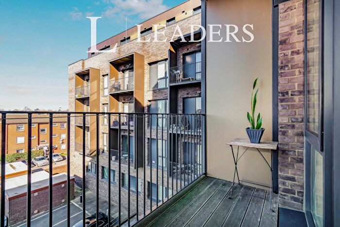 1 Bedroom Apartment To Rent In Central Cross, CR0