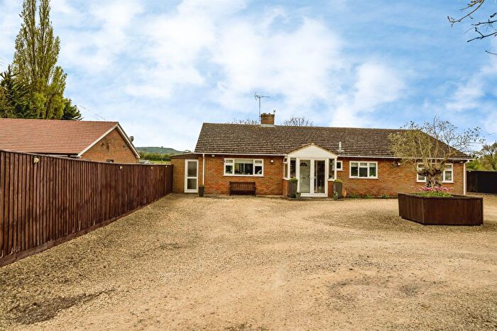 4 Bedroom Detached Bungalow For Sale In Wendover Road, Aylesbury, HP22