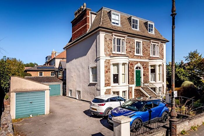 3 Bedroom Flat For Sale In Redland Park, Redland, Bristol, BS6