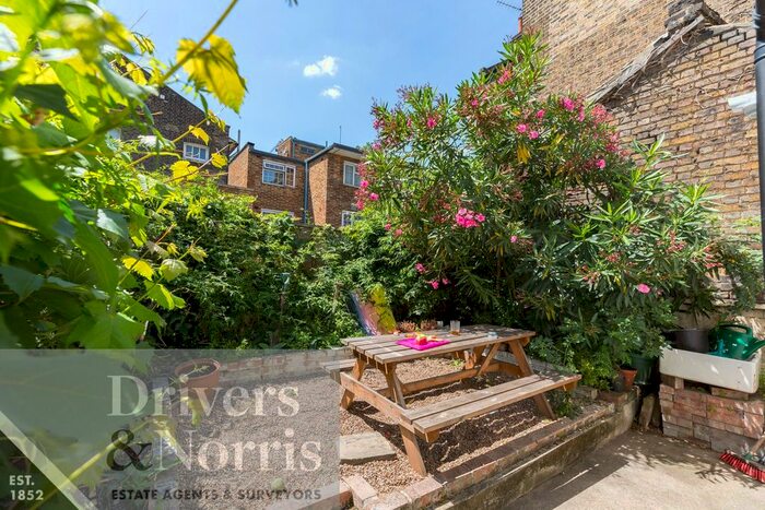 4 Bedroom Detached House To Rent In Agar Place, Camden, London, NW1