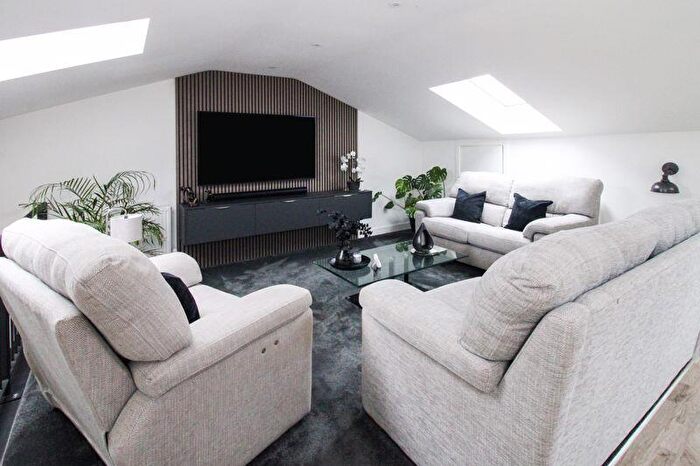 2 Bedroom Barn Conversion For Sale In Robins Barns, Colmworth Road, Little Staughton, MK44