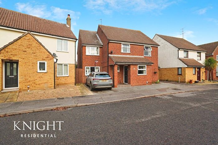 5 Bedroom Detached House For Sale In Bailey Dale, Stanway, Colchester, CO3