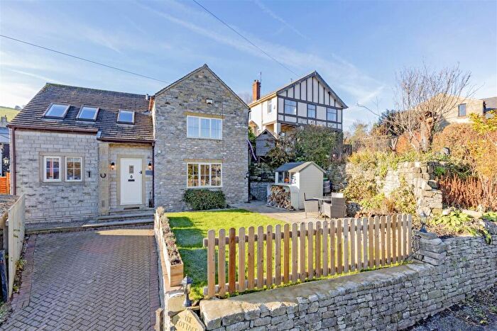 4 Bedroom Detached House For Sale In Cross Lane, Calver, Hope Valley, S32