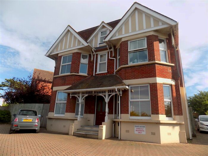 1 Bedroom Flat To Rent In Bedfordwell Road, Eastbourne, BN21