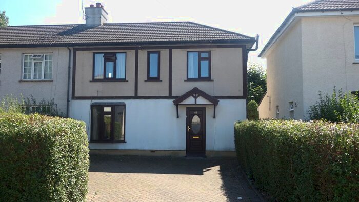 3 Bedroom Semi-Detached House To Rent In Northfield Road, Staines Upon Thames, TW18