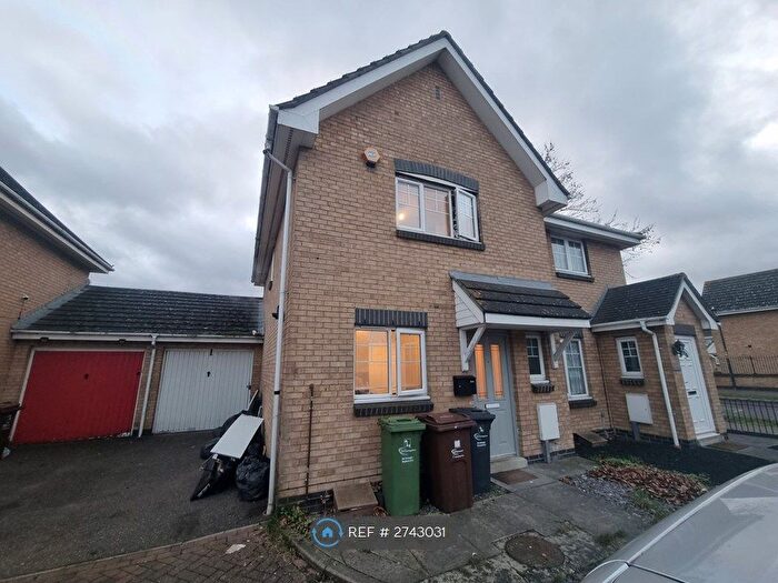 3 Bedroom Terraced House To Rent In Anchor Close, Barking, IG11