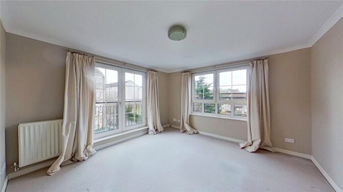 2 Bedroom Flat To Rent In Steads Place, Edinburgh, EH6