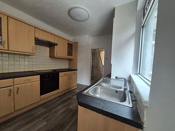 3 Bedroom Terraced House To Rent In Bedford Street, Morriston, Swansea, SA6