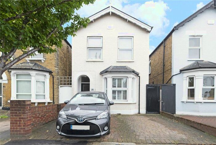 3 Bedroom Detached House To Rent In Kings Road, Kingston Upon Thames KT2