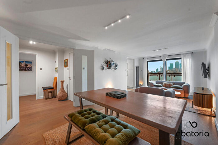 1 Bedroom Apartment To Rent In Free Trade Wharf, London, E1W