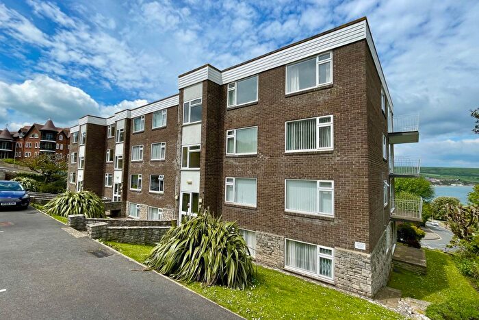 2 Bedroom Flat To Rent In Peveril Road, Swanage, BH19