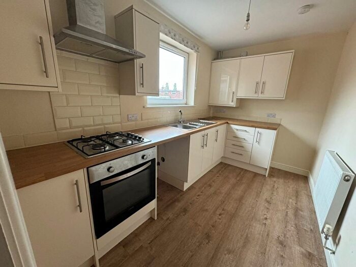 2 Bedroom Flat To Rent In Argyll Court, Lime Street, Gorseinon, Swansea, SA4