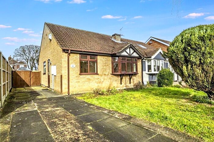 2 Bedroom Semi-Detached Bungalow For Sale In Meadowbank, Great Coates, Grimsby, DN37