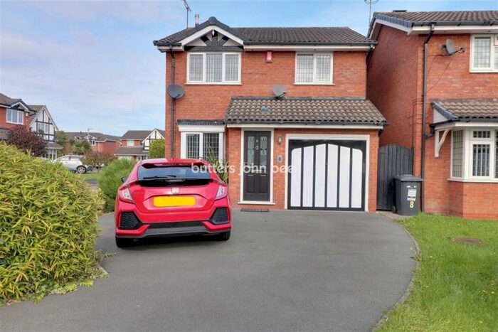 3 Bedroom Detached House To Rent In Harris Close, CW1