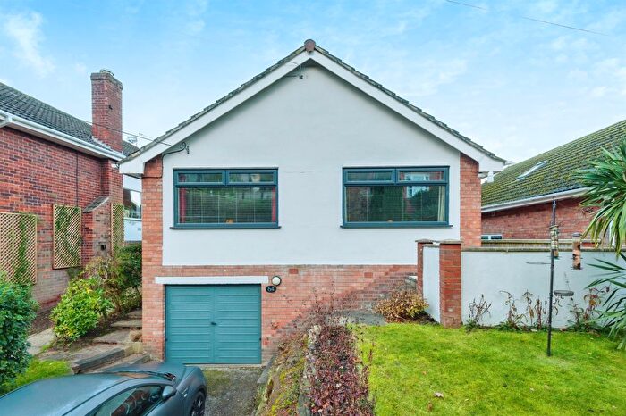 3 Bedroom Detached Bungalow For Sale In Old Chester Road, Helsby, Frodsham, WA6