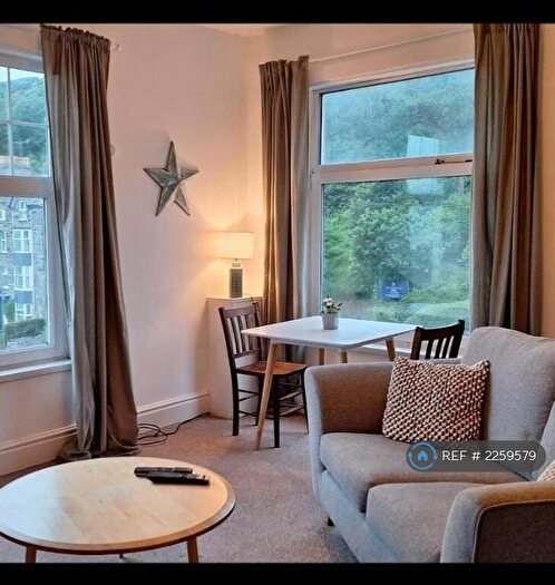 1 Bedroom Flat To Rent In Aberamffra Road, Barmouth, LL42