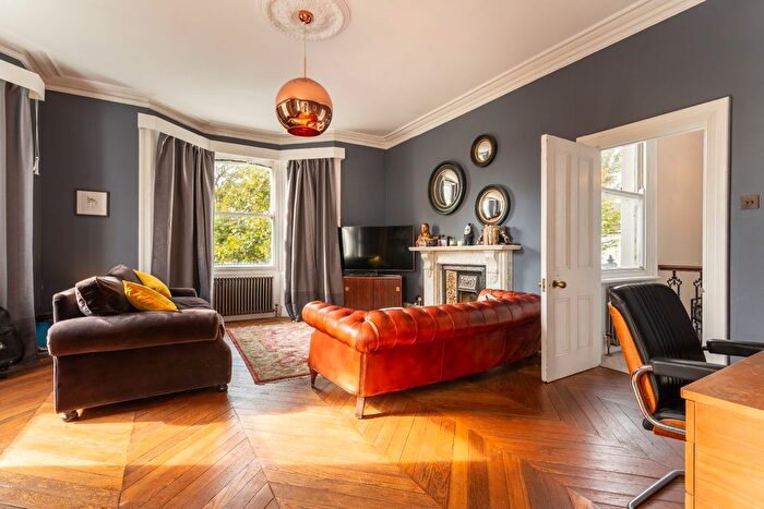 3 Bedroom Maisonette For Sale In Stanford Avenue, Brighton, BN1