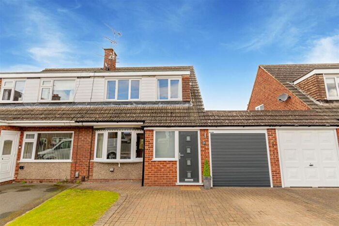 3 Bedroom Semi-Detached House For Sale In Airedale Close, Long Eaton, NG10
