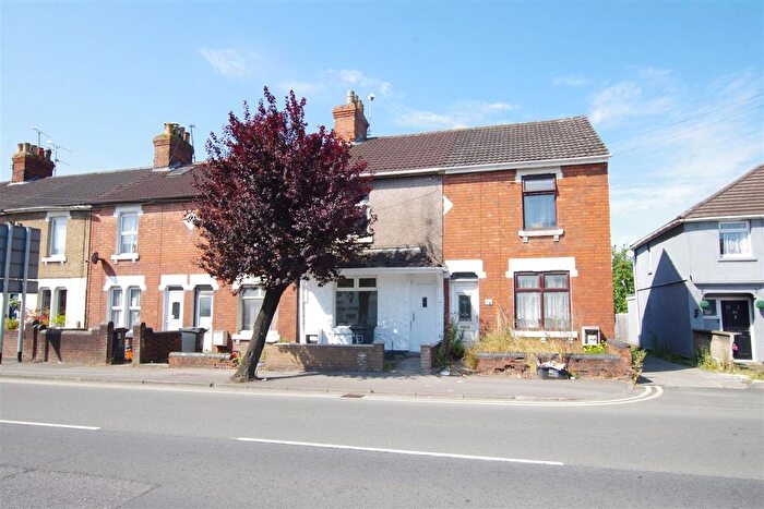 2 Bedroom Terraced House To Rent In Rodbourne Rd, Rodbourne Cheney, Swindon, SN2
