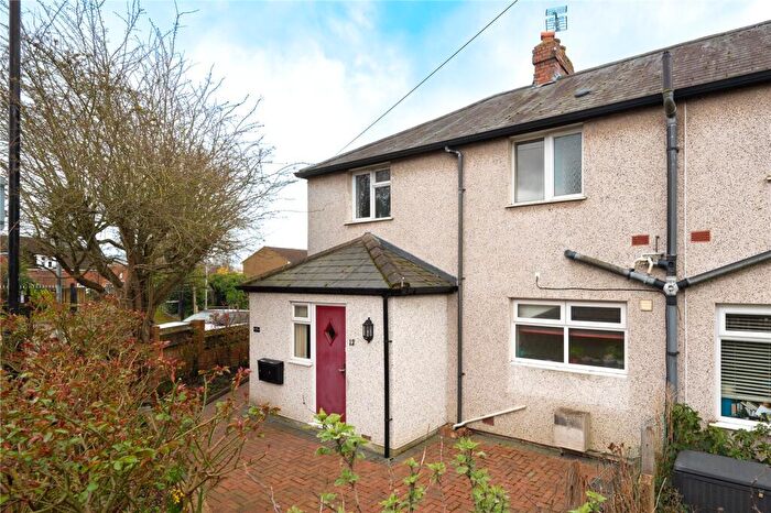 1 Bedroom Maisonette To Rent In Old London Road, St. Albans, Hertfordshire, AL1