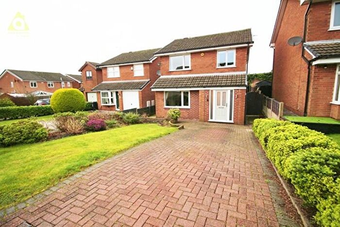 4 Bedroom Detached House For Sale In Allerton Close, Westhoughton, BL5