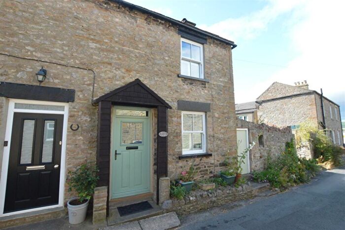 2 Bedroom Cottage For Sale In Myrtle Cottage, Grassgill, West Witton, Wensleydale, DL8
