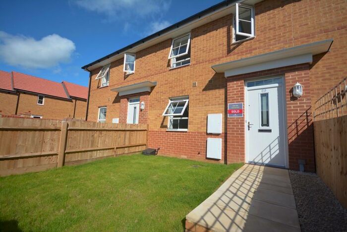 2 Bedroom Terraced House To Rent In Albert Way, East Cowes, PO32