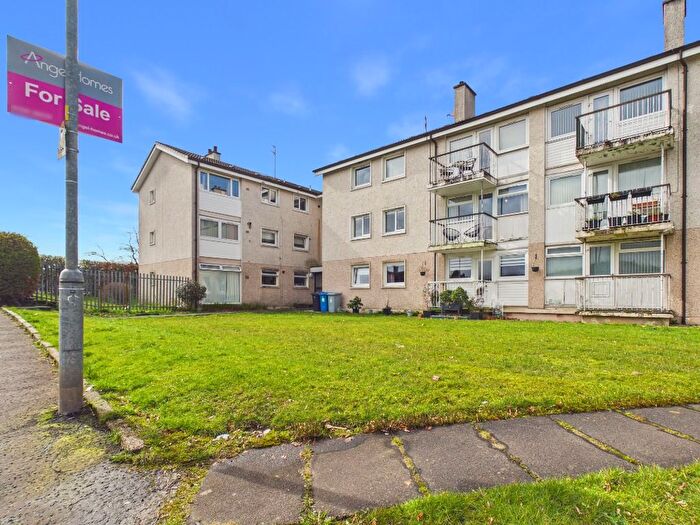 2 Bedroom Flat For Sale In Red Deer Road, Westwood, East Kilbride, G75