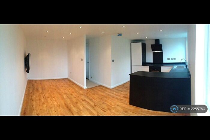 2 Bedroom Flat To Rent In St. Ann's Close, Newcastle Upon Tyne, NE1