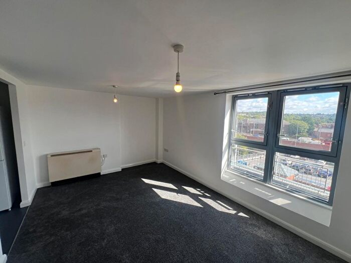 1 Bedroom Property To Rent In Mansfield Road, Nottingham, NG1