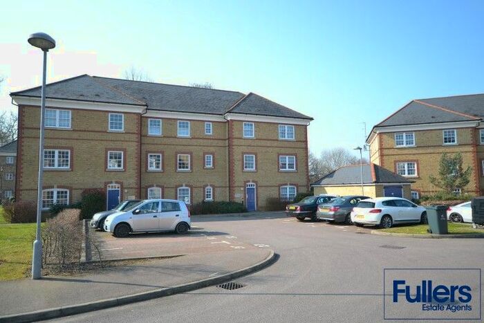 1 Bedroom Flat To Rent In Blackwell Close, London, N21