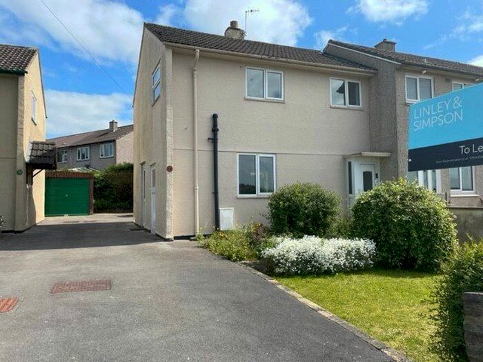 3 Bedroom End Of Terrace House To Rent In Greatwood Avenue, Skipton, North Yorkshire, BD23