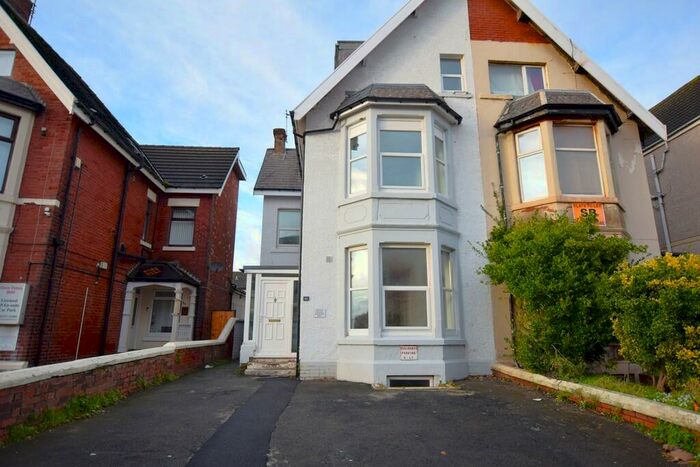 2 Bedroom Apartment To Rent In Station Road, Blackpool, FY4