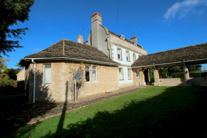 3 Bedroom Semi-Detached House To Rent In Rowden House, Rowden Hill, Chippenham, SN15