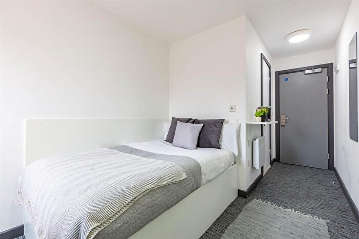 1 Bedroom Flat To Rent In Vauxhall Road, Liverpool, L3
