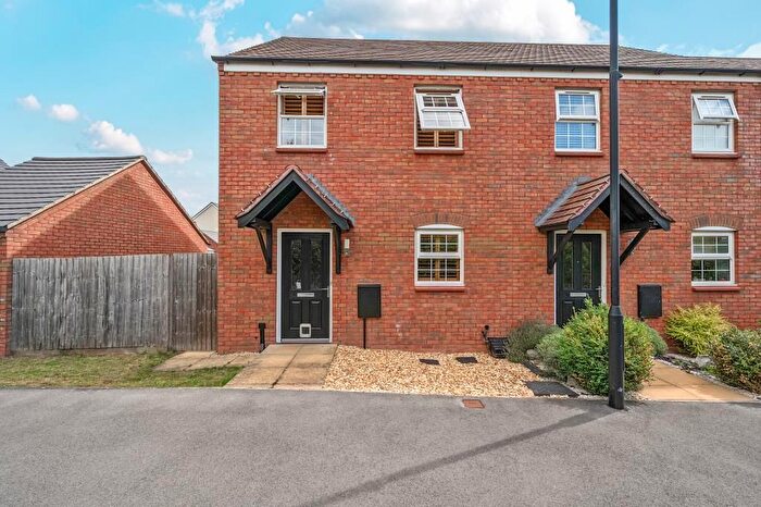 2 Bedroom End Of Terrace House For Sale In Holmer, Hereford, HR1