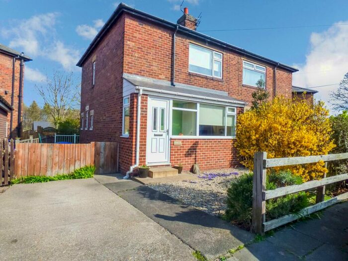 2 Bedroom Semi-Detached House For Sale In Rose Avenue, Cramlington, Northumberland, NE23