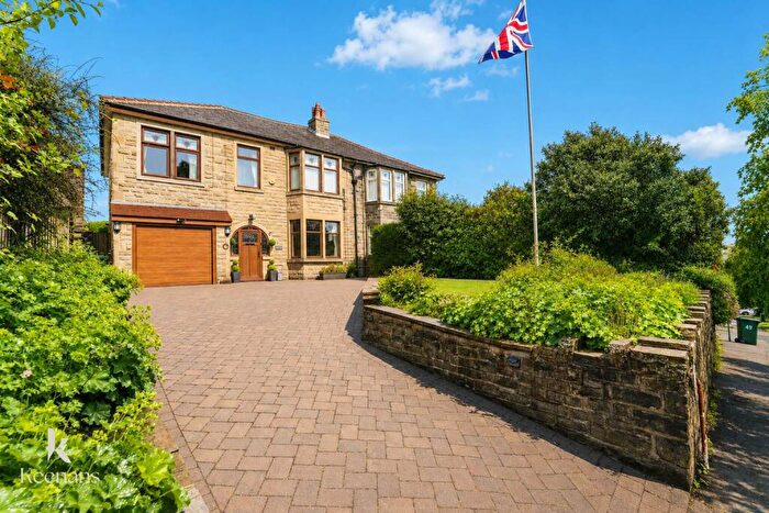 5 Bedroom Semi Detached House For Sale In Booth Road, Waterfoot, Rossendale, BB4
