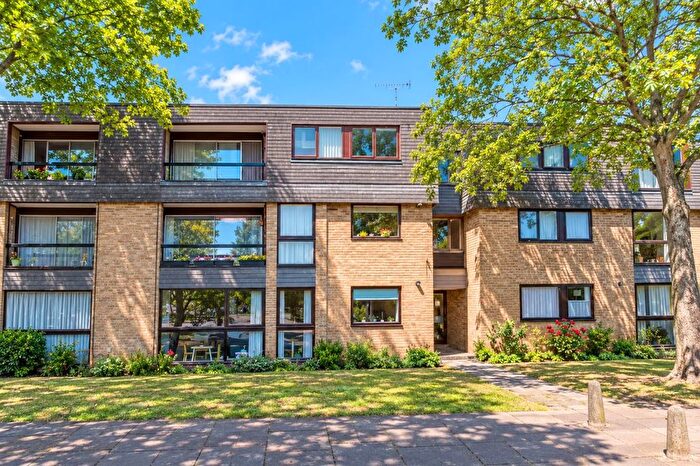 1 Bedroom Flat For Sale In North Avenue, Leicester, LE2