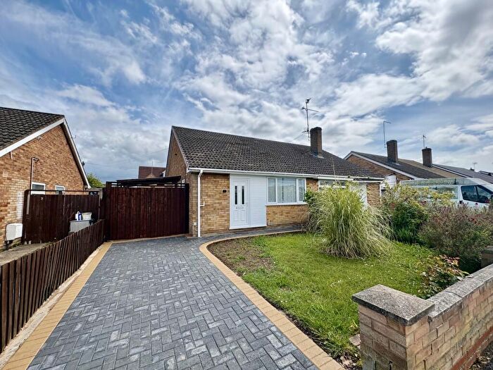 2 Bedroom Semi-Detached Bungalow To Rent In Lawson Avenue, Stanground, Peterborough, PE2