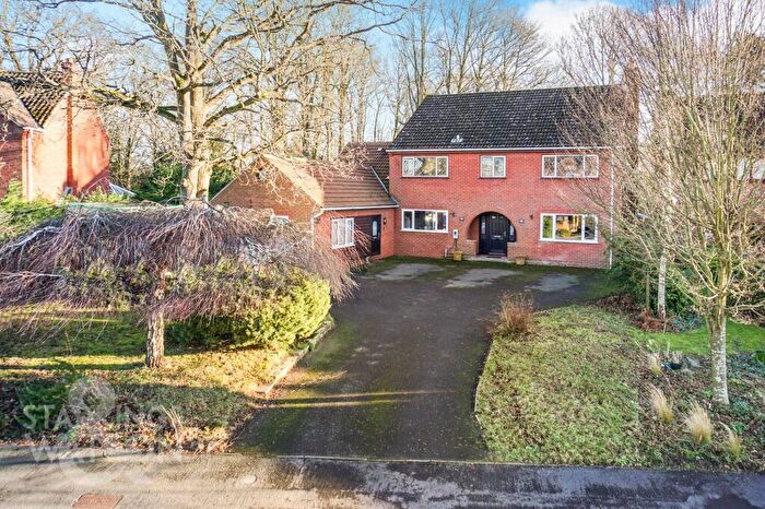 6 Bedroom Detached House For Sale In Shakespeare Way, Taverham, Norwich, NR8