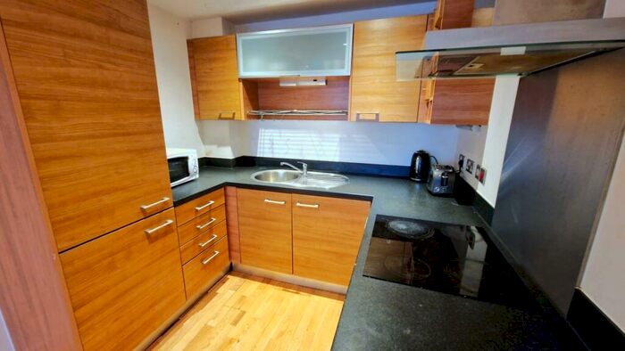 1 Bedroom Flat To Rent In La Salle, Clarence Dock, Leeds, LS10