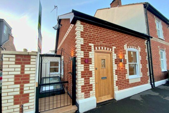 2 Bedroom Property To Rent In A George Road, Guildford, GU1