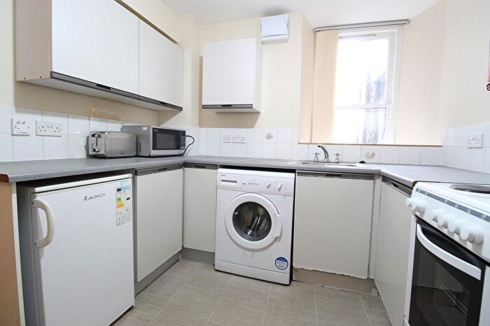 1 Bedroom Flat To Rent In Upperkirkgate, Flat, AB10