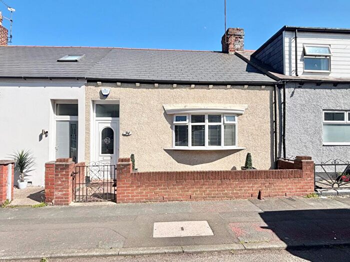 2 Bedroom Cottage For Sale In Bright Street, Sunderland, SR6
