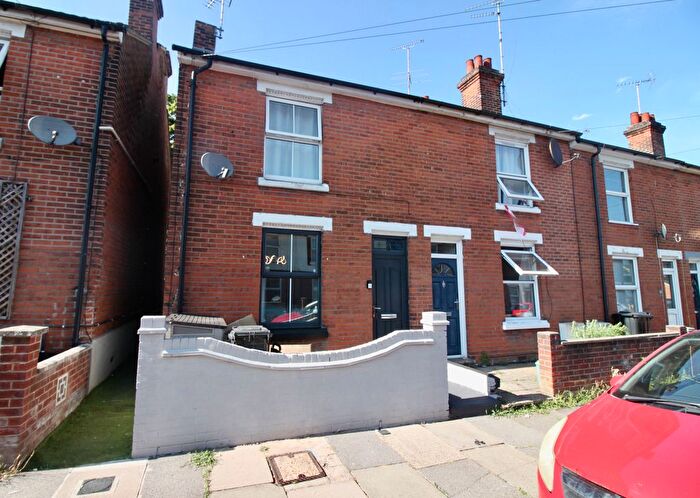 2 Bedroom End Of Terrace House For Sale In Lisle Road, Colchester, CO2