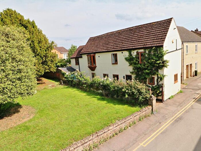 3 Bedroom Detached House For Sale In Montagu Street, Eynesbury, St Neots, PE19